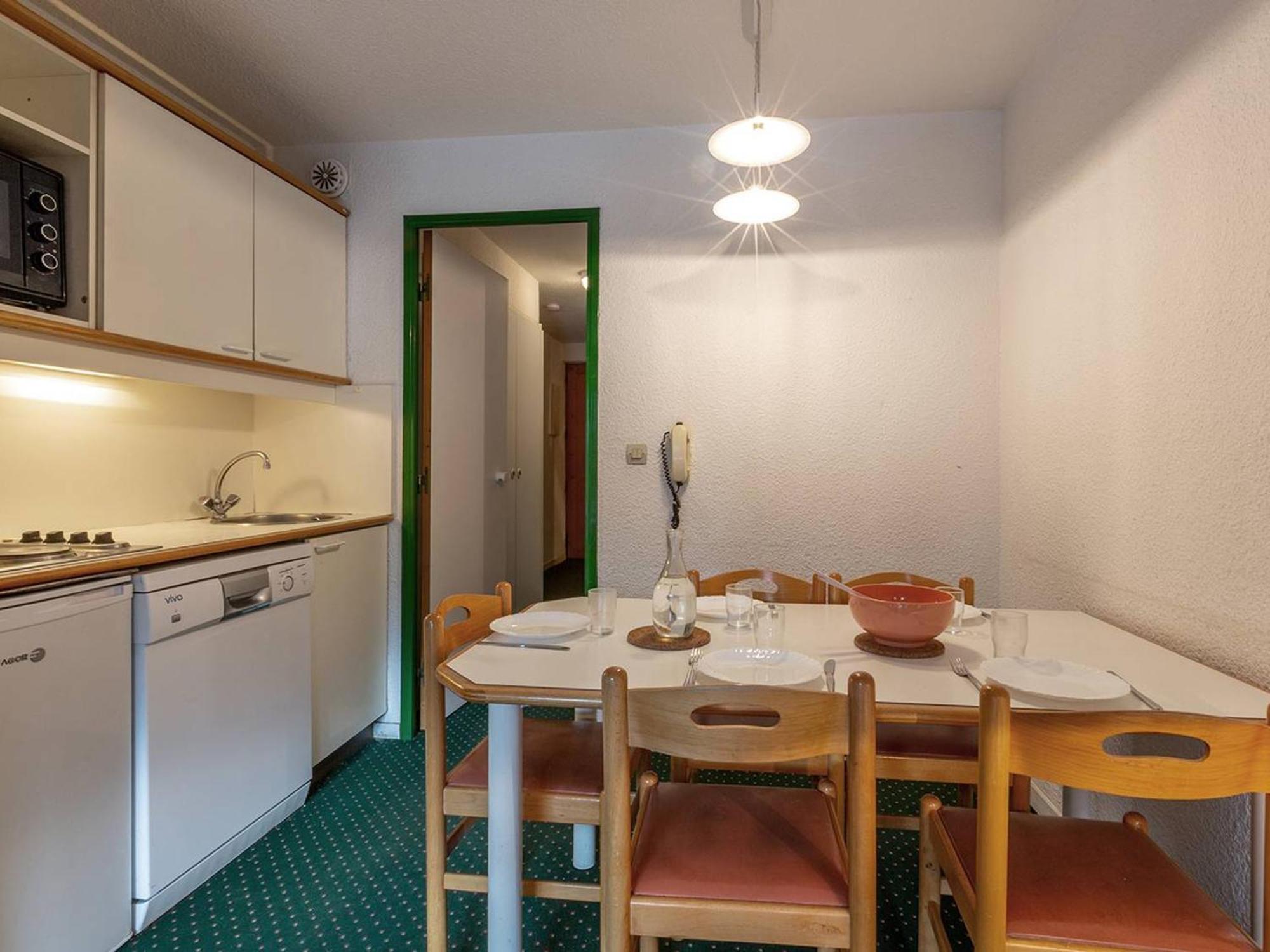 Appartement Confortable A Meribel, 6 Couchages, Balcon Expose Sud - Fr-1-355-57 Экстерьер фото